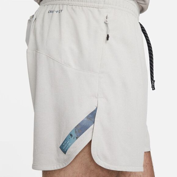 Nike Running Division Shorts 2in1 4" KHAKI BEIGE - Picture 5 of 11